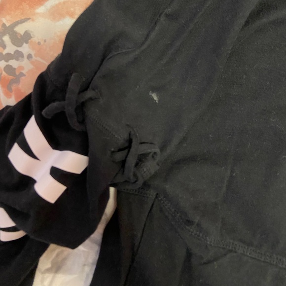 Victoria’s Secret PINK Black Lace Sleeves Top - Picture 9 of 16